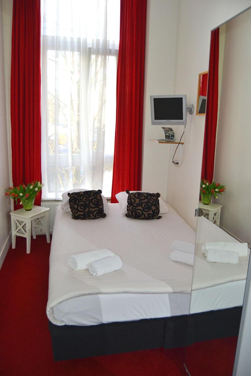Ph Hotel Oosteinde Economy Annex Building image