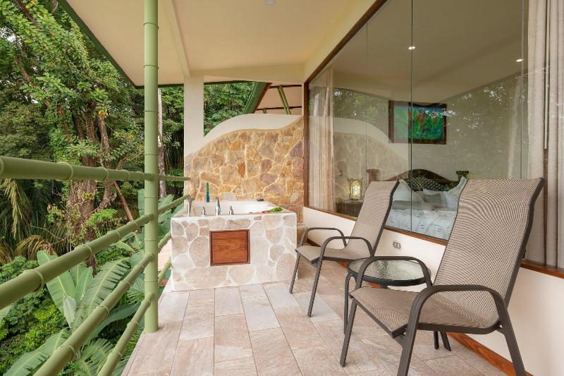 Issimo Suites Boutique Hotel & Spa - Adults Only image
