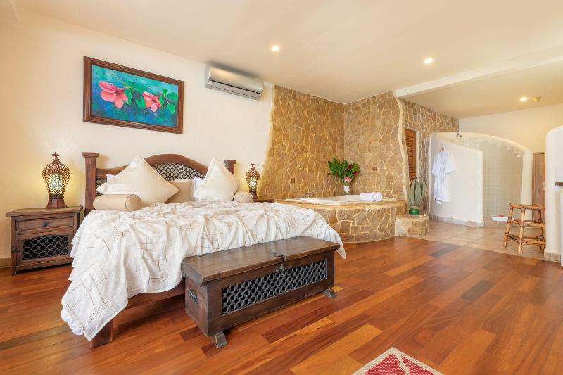 Issimo Suites Boutique Hotel & Spa - Adults Only image