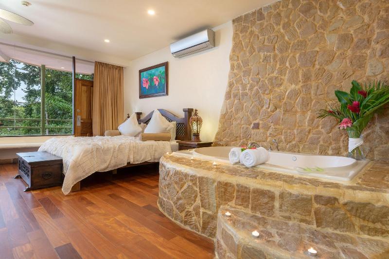 Issimo Suites Boutique Hotel & Spa - Adults Only image