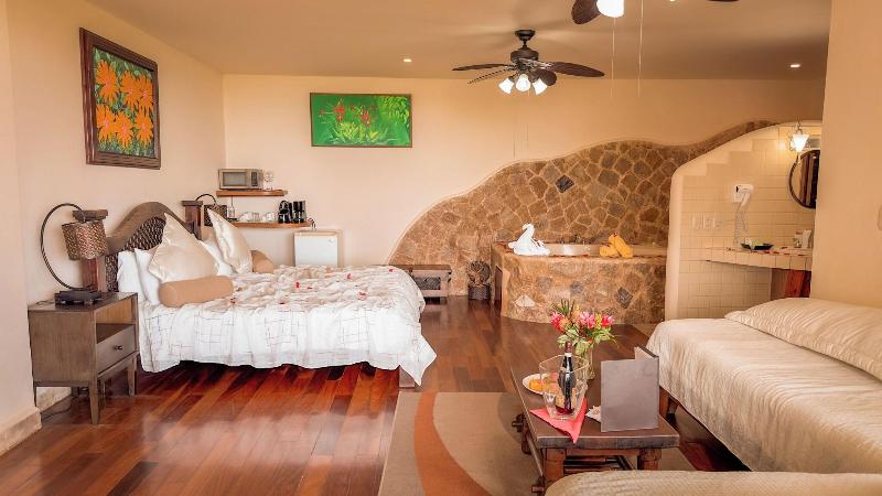 Issimo Suites Boutique Hotel & Spa - Adults Only image