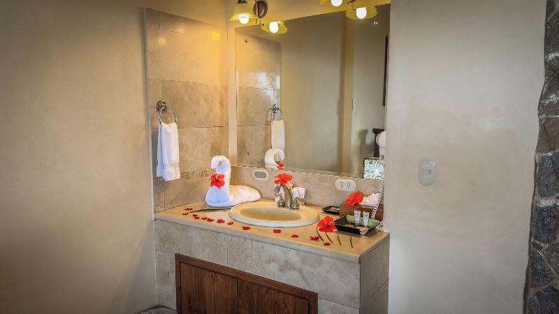 Issimo Suites Boutique Hotel & Spa - Adults Only image