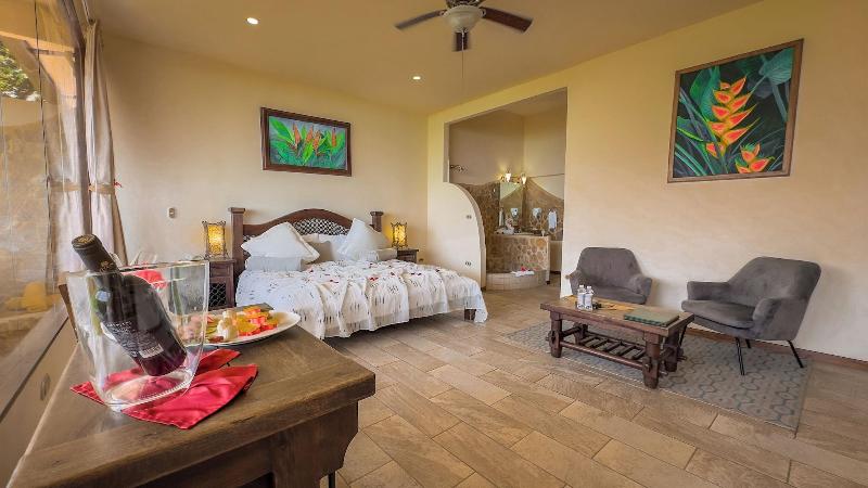 Issimo Suites Boutique Hotel & Spa - Adults Only image