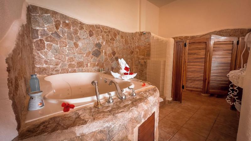 Issimo Suites Boutique Hotel & Spa - Adults Only image