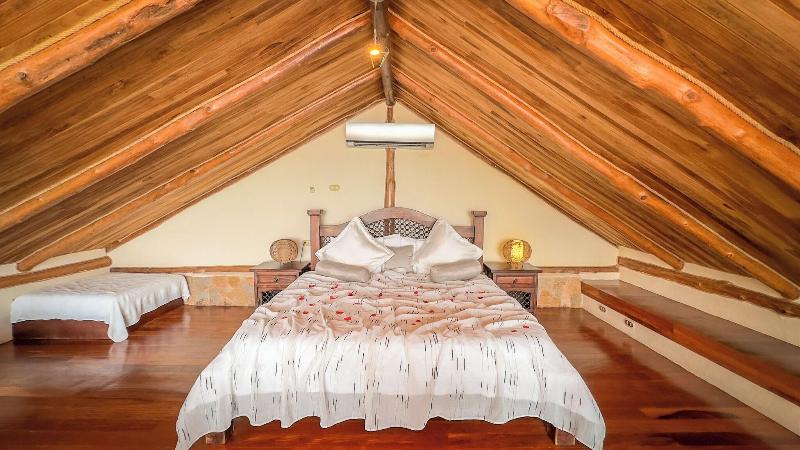 Issimo Suites Boutique Hotel & Spa - Adults Only image