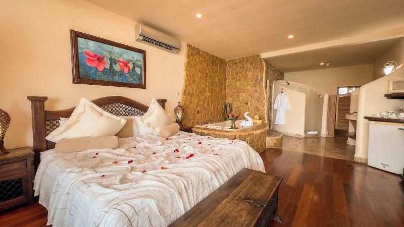 Issimo Suites Boutique Hotel & Spa - Adults Only image