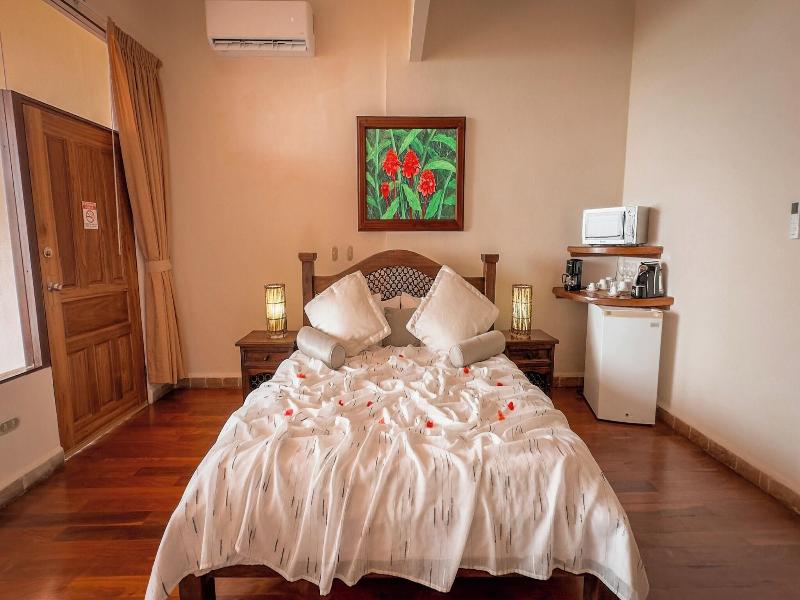 Issimo Suites Boutique Hotel & Spa - Adults Only image