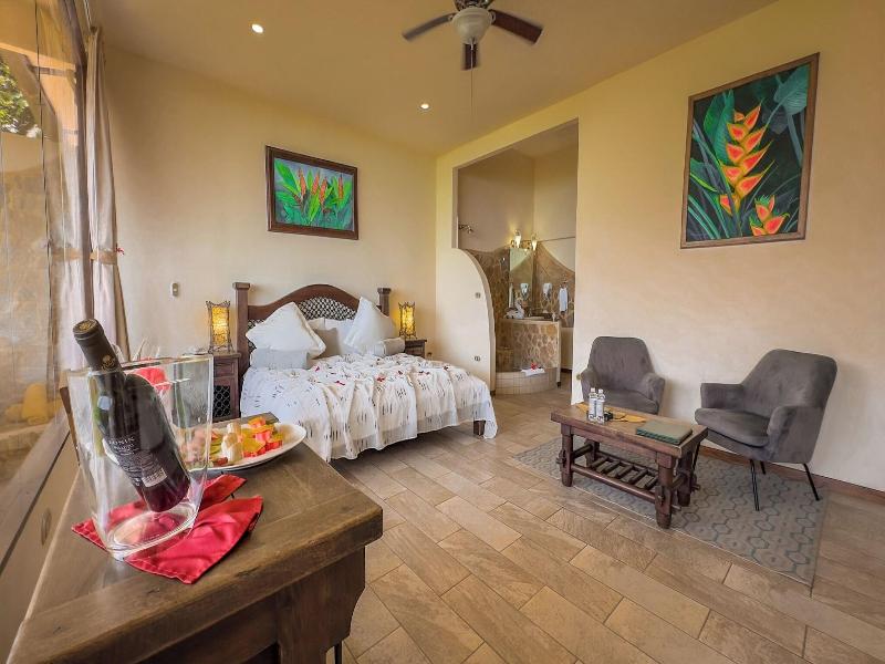 Issimo Suites Boutique Hotel & Spa - Adults Only image