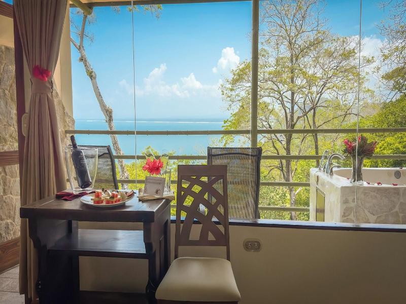 Issimo Suites Boutique Hotel & Spa - Adults Only image