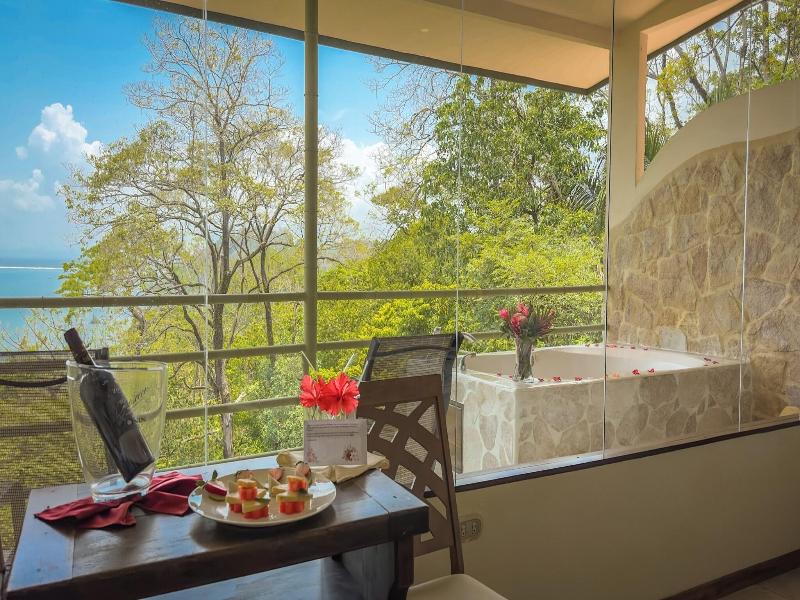 Issimo Suites Boutique Hotel & Spa - Adults Only image