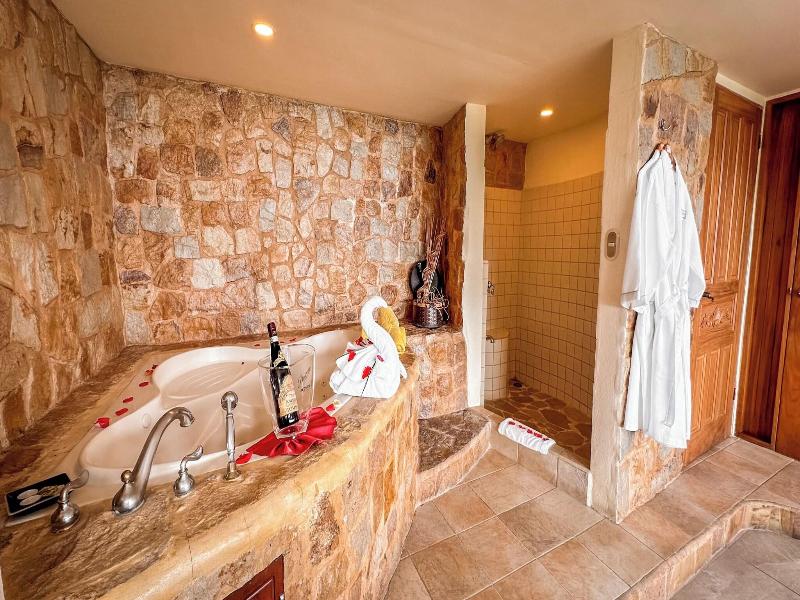 Issimo Suites Boutique Hotel & Spa - Adults Only image