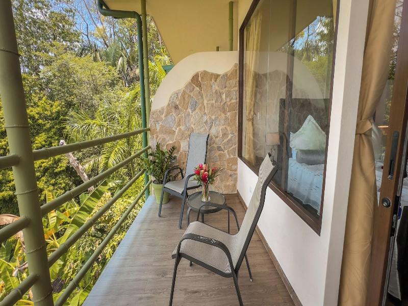 Issimo Suites Boutique Hotel & Spa - Adults Only image