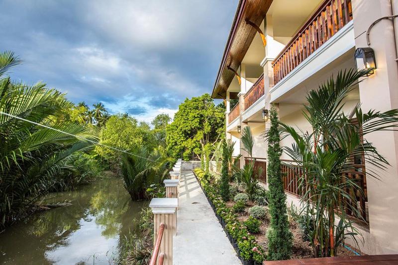 Oh Amphawa Boutique Resort image