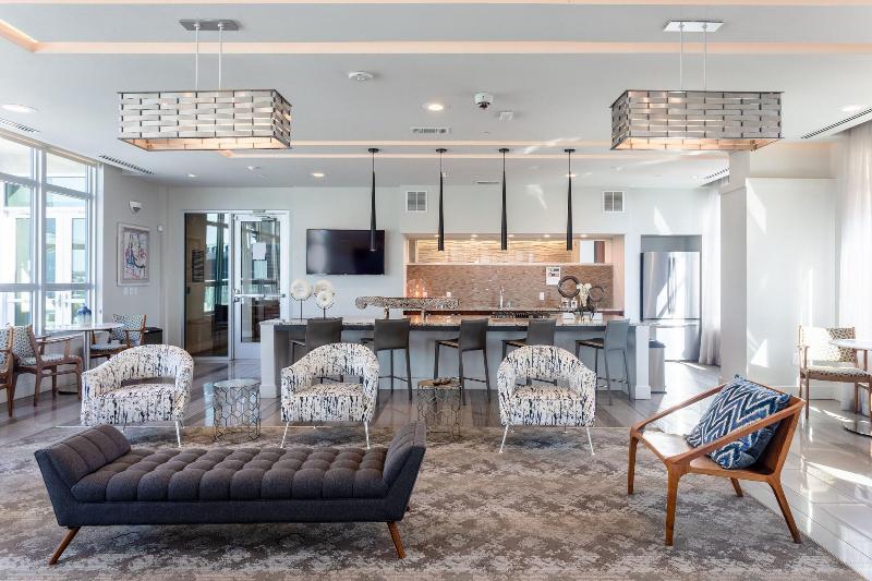 Locale Austin - Rainey Street