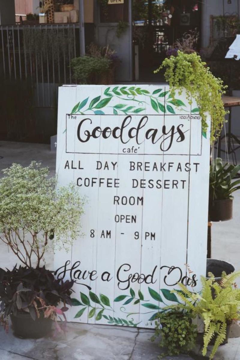 The Good Days — general view