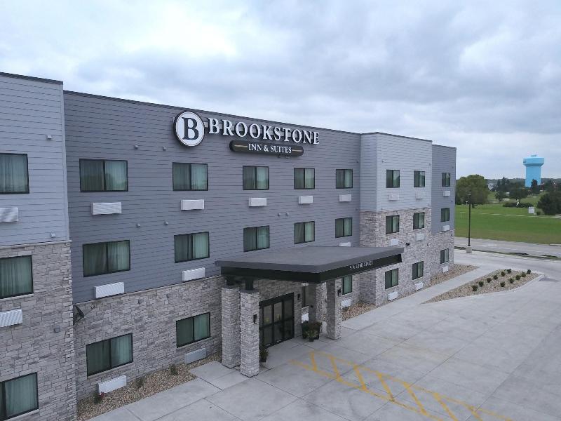 Brookstone Fort Dodge — general view