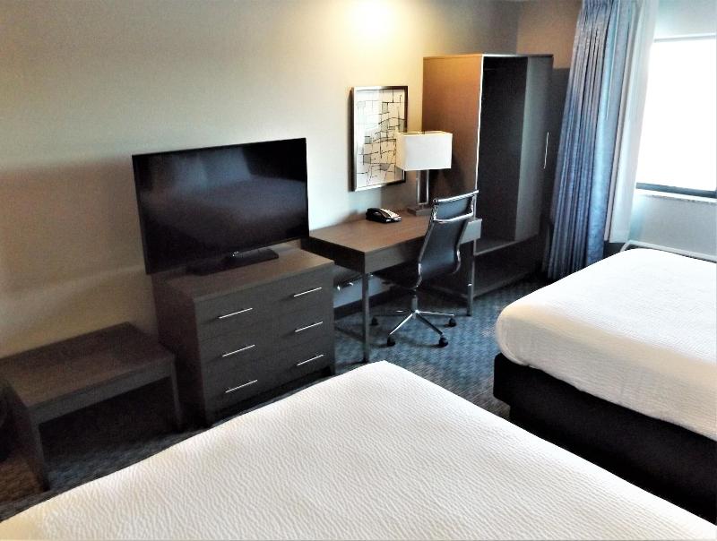 Brookstone Fort Dodge — photo 4