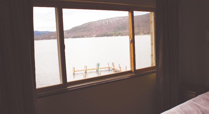 Surfside On The Lake image