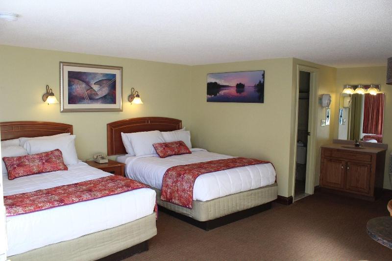 Surfside On The Lake image