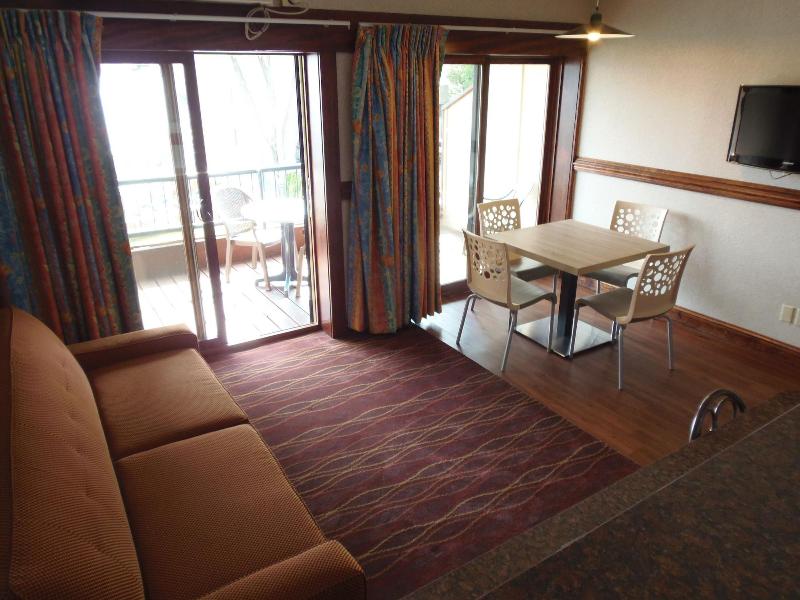 Surfside On The Lake image