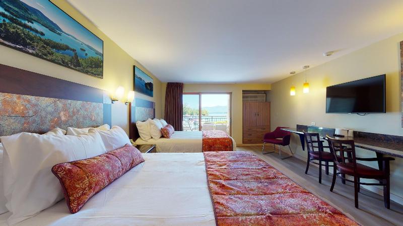 Surfside On The Lake image