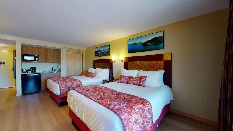 Surfside On The Lake image
