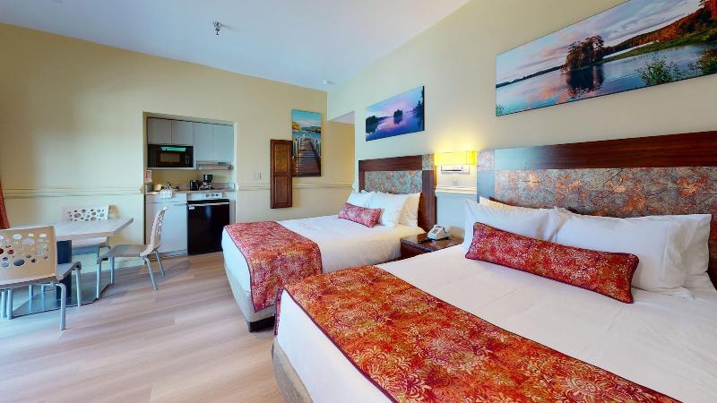 Surfside On The Lake image