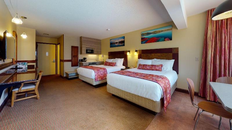 Surfside On The Lake image