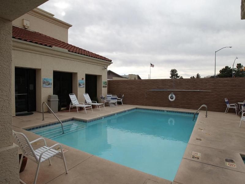 Gateway Studio Suites image