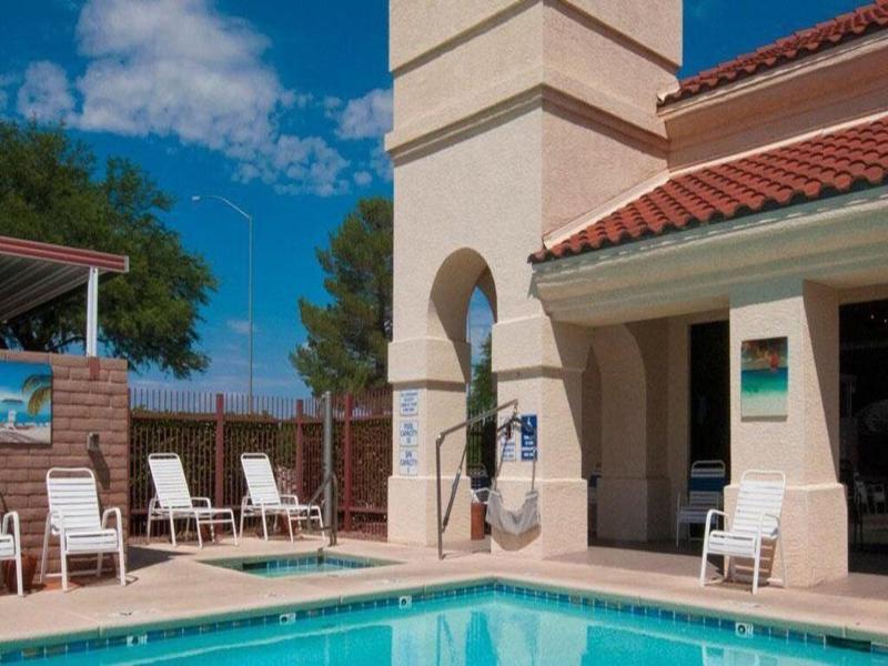 Gateway Studio Suites image