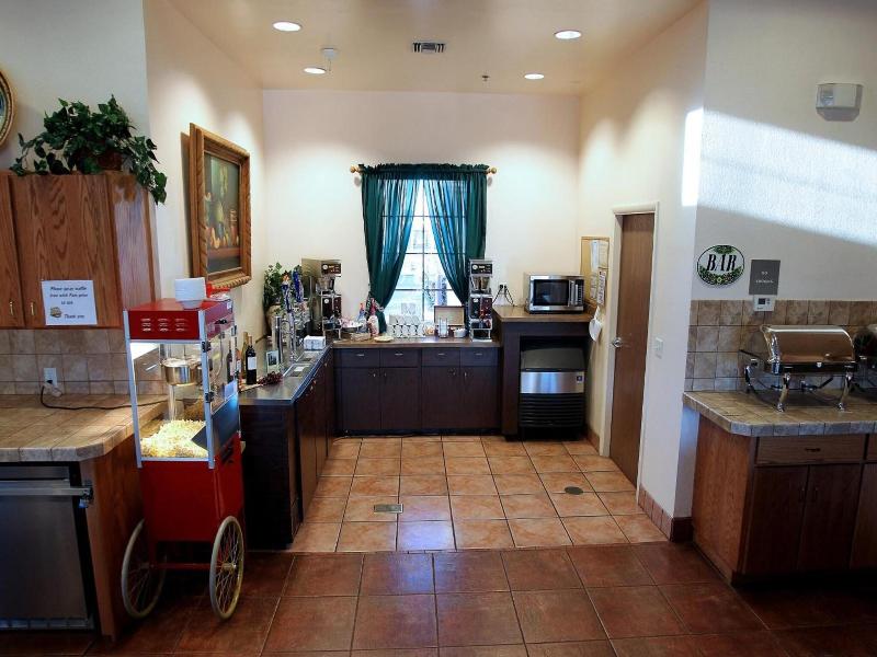 Gateway Studio Suites image