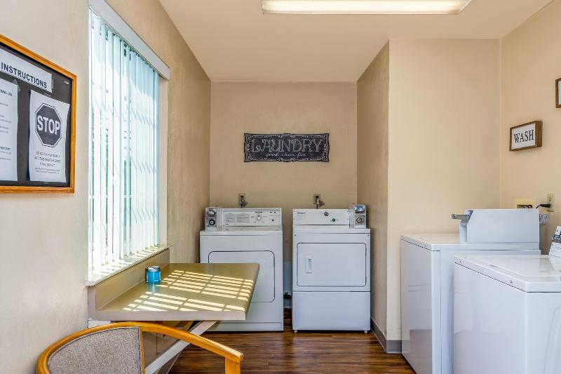 Affordable Corporate Suites - Harrisonburg