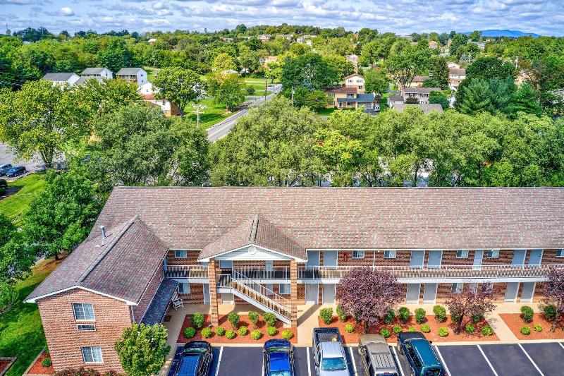 Affordable Corporate Suites - Harrisonburg