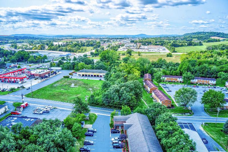 Affordable Corporate Suites - Harrisonburg