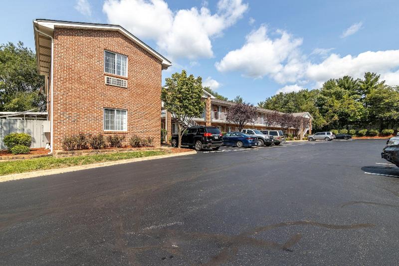 Affordable Corporate Suites - Harrisonburg