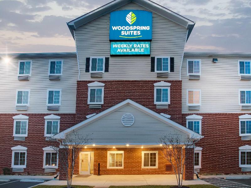 Woodspring Suites Fredericksburg image