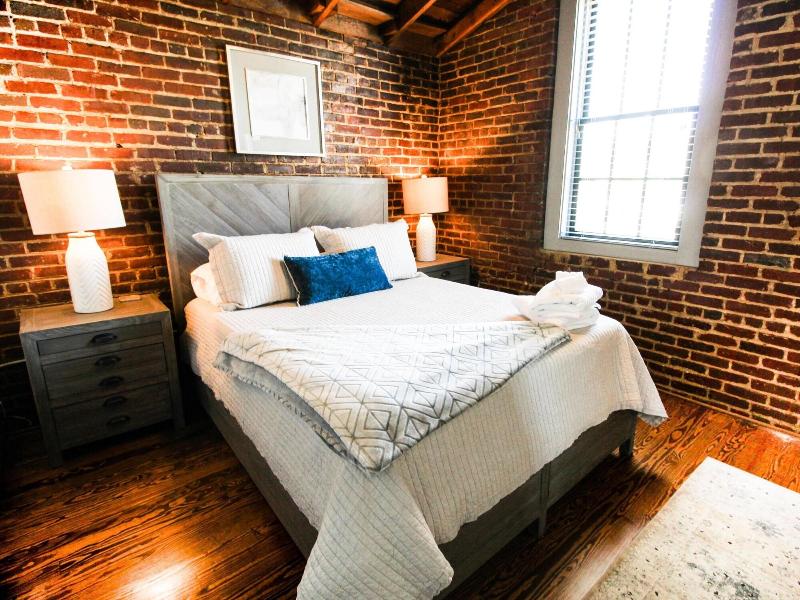 The Lofts At Downtown Salem image