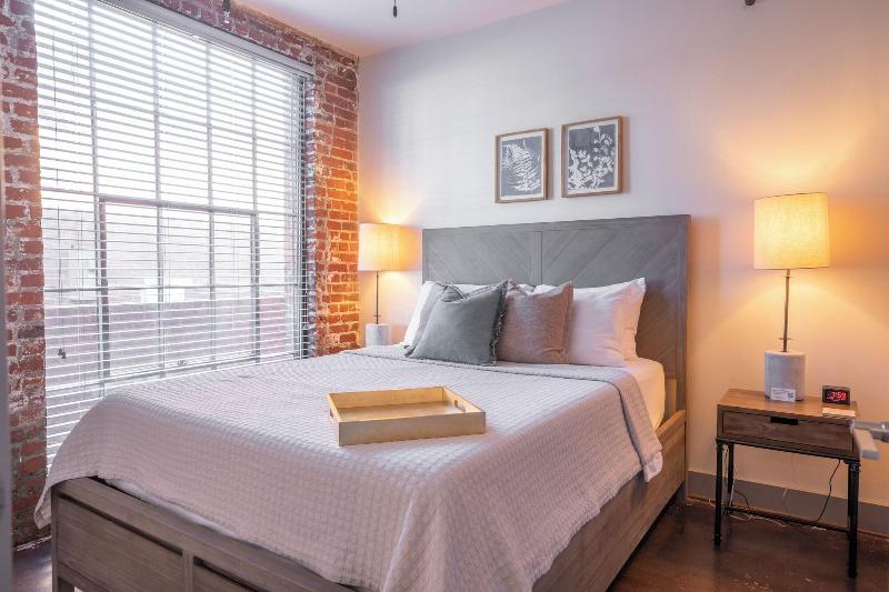 The Lofts At Downtown Salem image