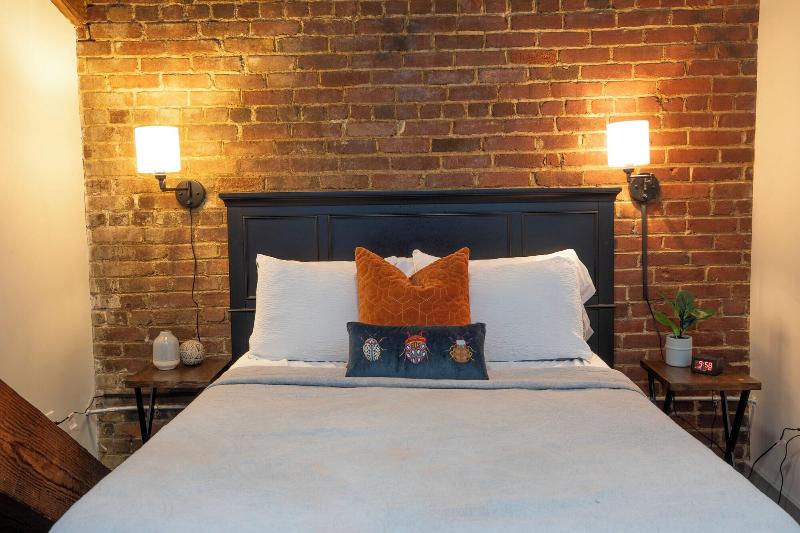 The Lofts At Downtown Salem image