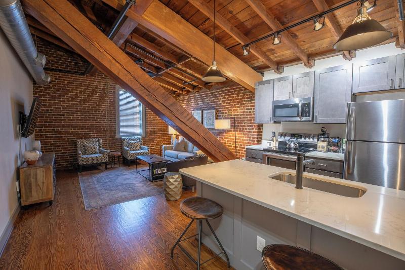 The Lofts At Downtown Salem image