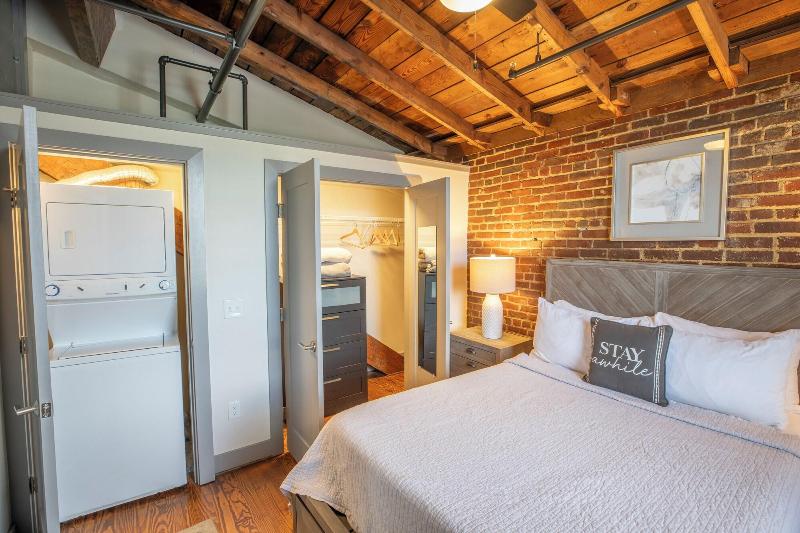 The Lofts At Downtown Salem image