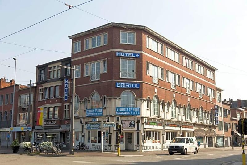 Hotel Bristol International image