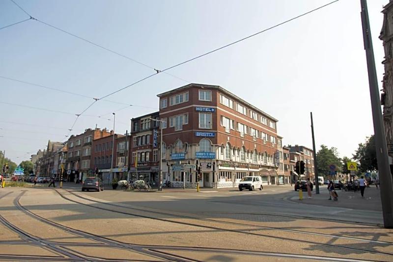 Hotel Bristol International image