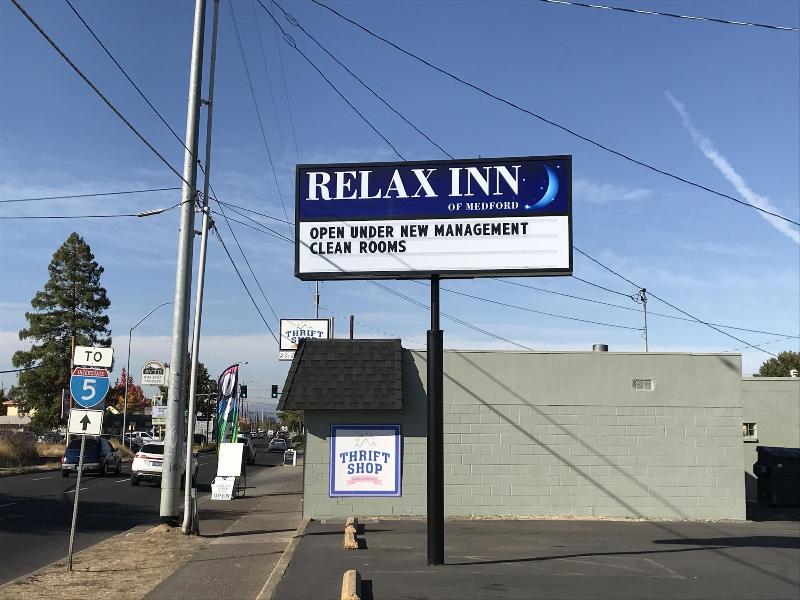 Relax Inn Of Medford image