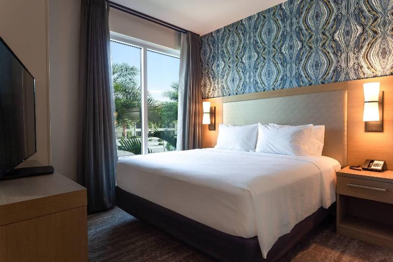 Residence Inn By Marriott Palm Beach Gardens image
