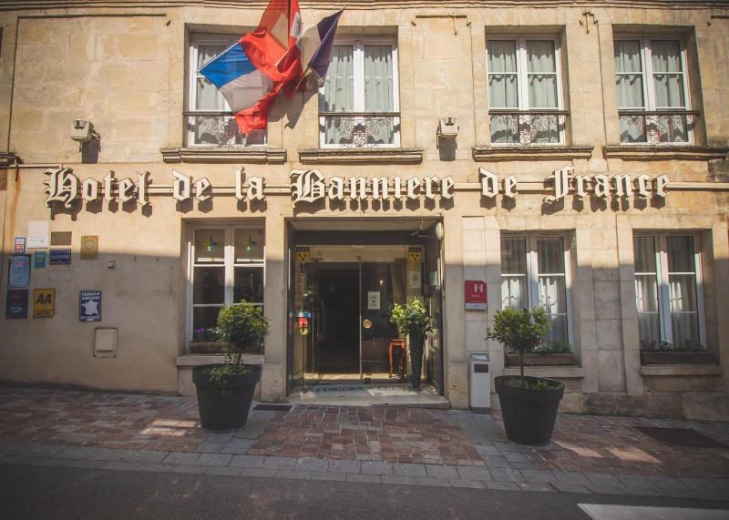 Hotel De La Banniere De France image