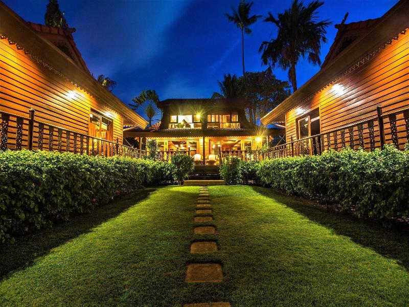 Erawan Villa Hotel image