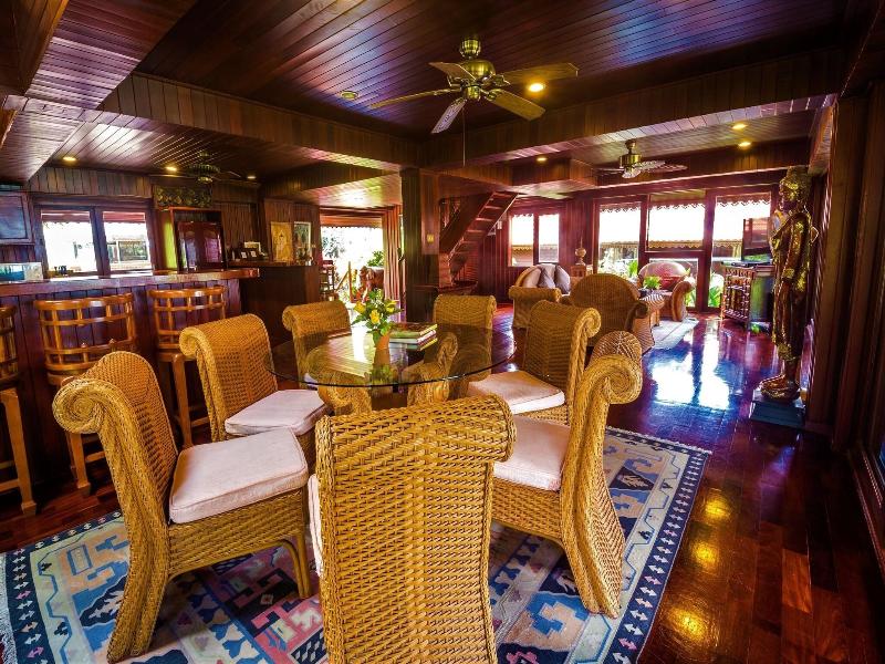 Erawan Villa Hotel image