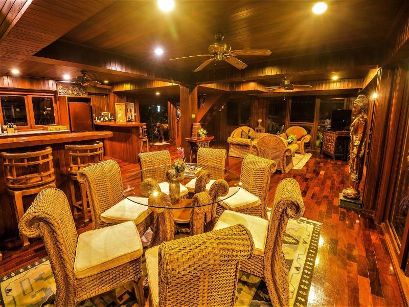 Erawan Villa Hotel image