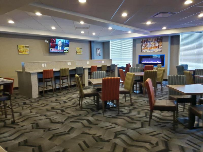 Encore Suites By Service Plus Inns image
